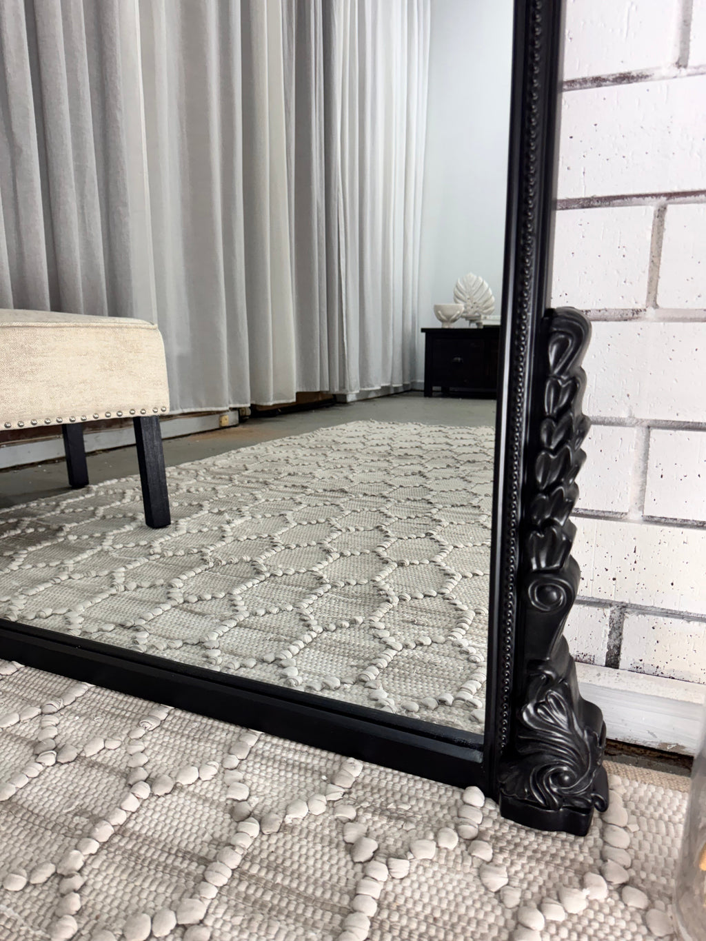 Primrose Rounded Rectangle Mirror