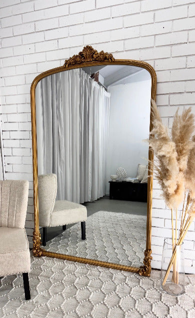 Primrose Rounded Rectangle Mirror