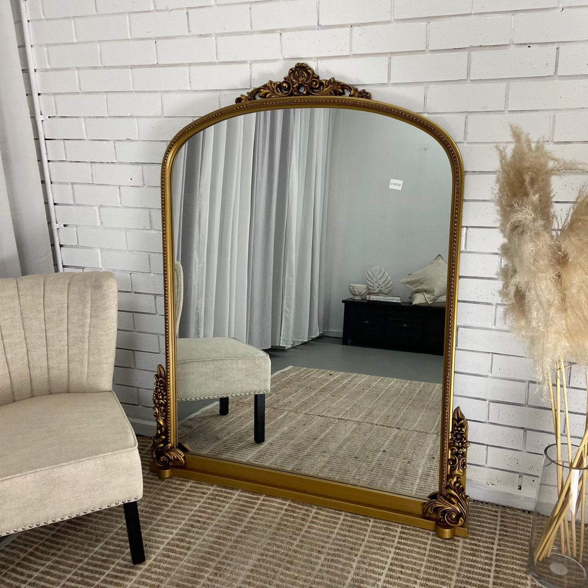 Primrose Rounded Rectangle Mirror